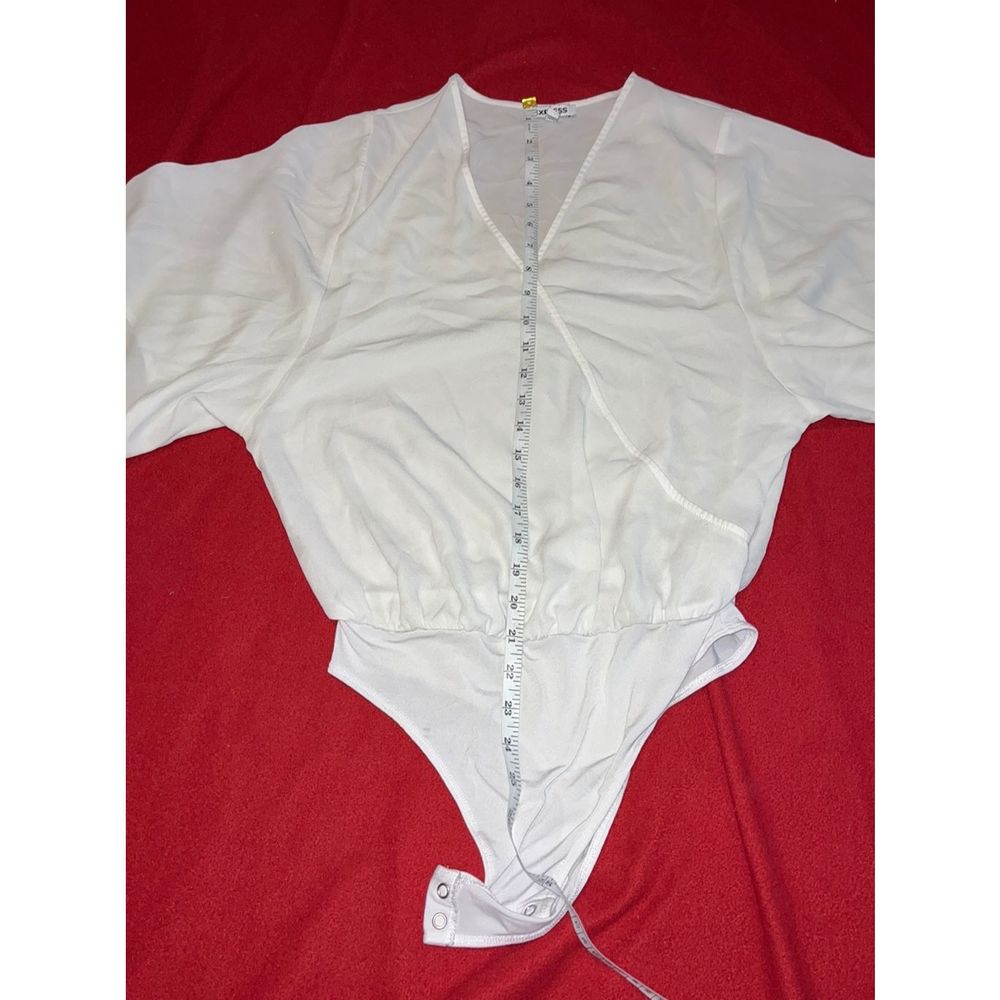 White Express Blouse - Picture 5 of 5